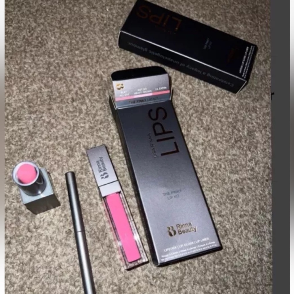 Rinna Beauty by Lisa Rinna - The Pinky Lip Kit